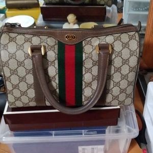 Gucci purse